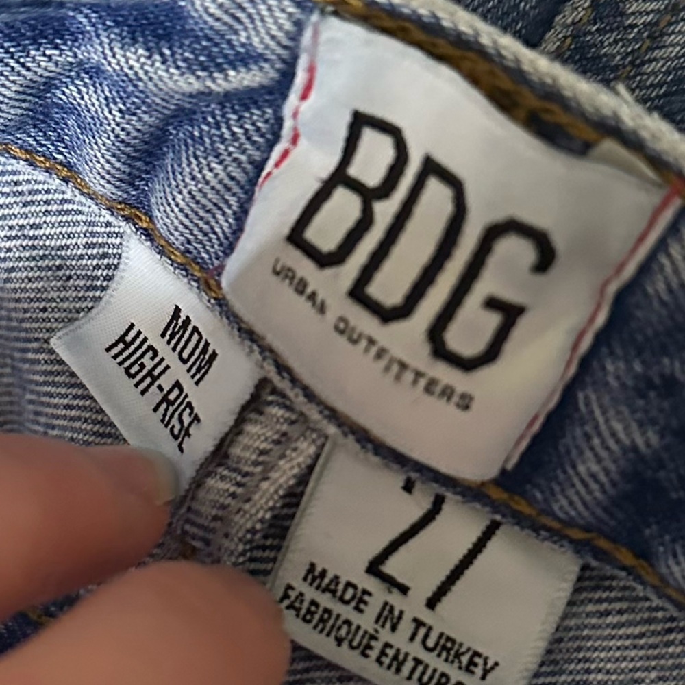 BDG Mom High Rise Jeans - Sz 27 - Picture 8 of 11